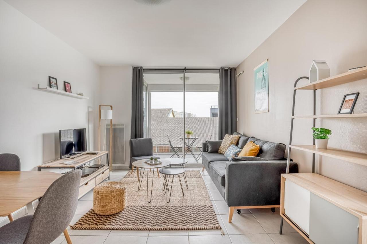 Le First By Cocoonr Apartment Нант Екстериор снимка